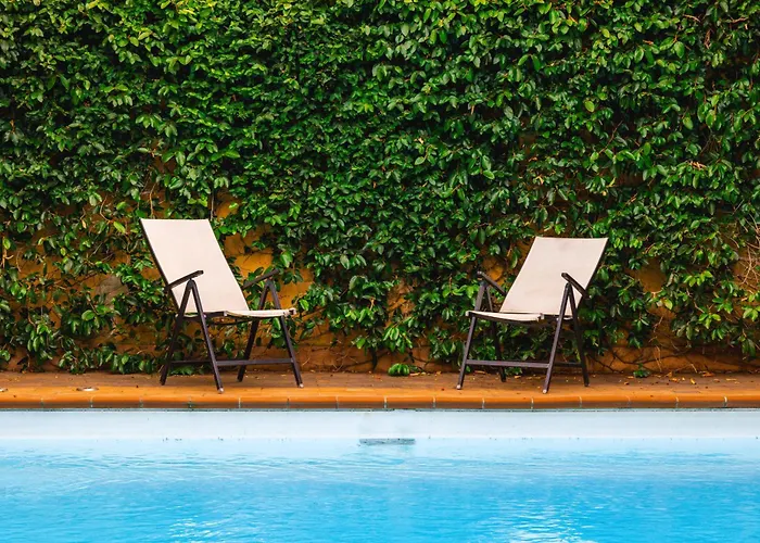 Villa Aureliana Quiet Villa With Pool Near The Vatican